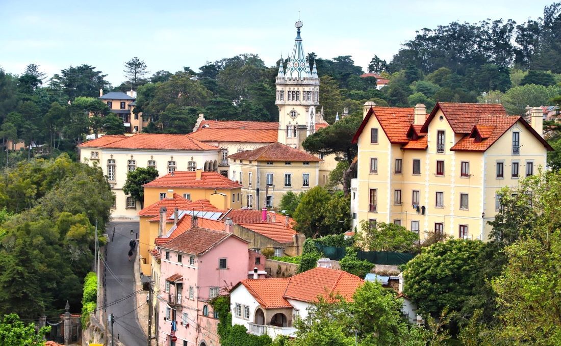 Discover the 4 Best Walking Tours in Sintra